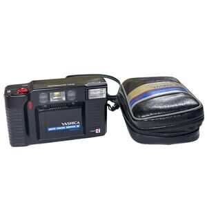 Yashica Auto Focus Motor II Quartz 35mm Camera w Case AS-IS Parts